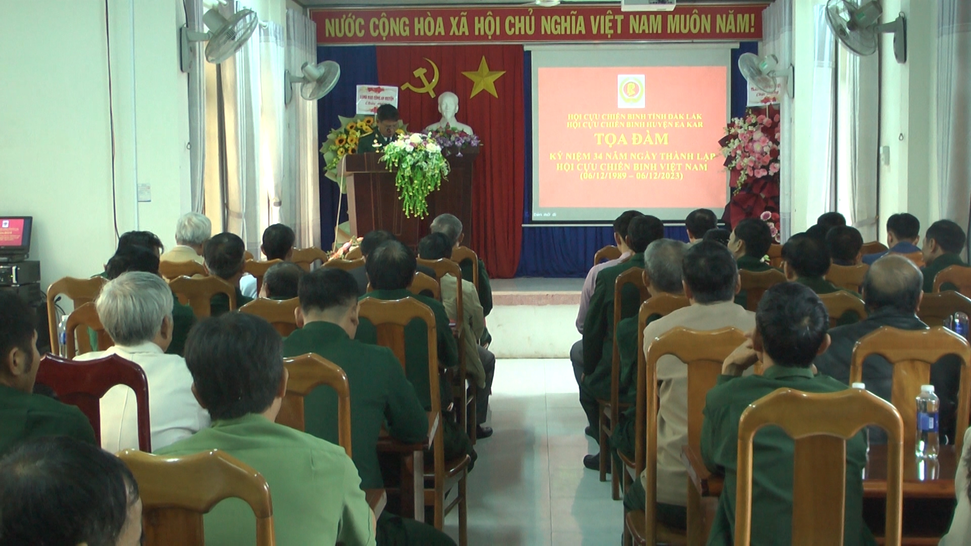 Toàn cảnh CCB
